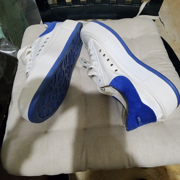 Alexander McQueen White Sneakers with Blue Trim